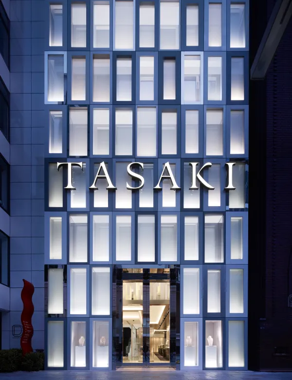 From 'TASAKI Pearl' to 'TASAKI'